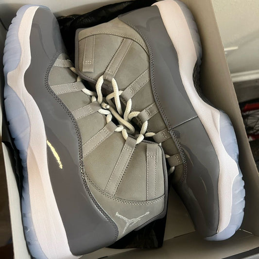 j11 Cool Grey